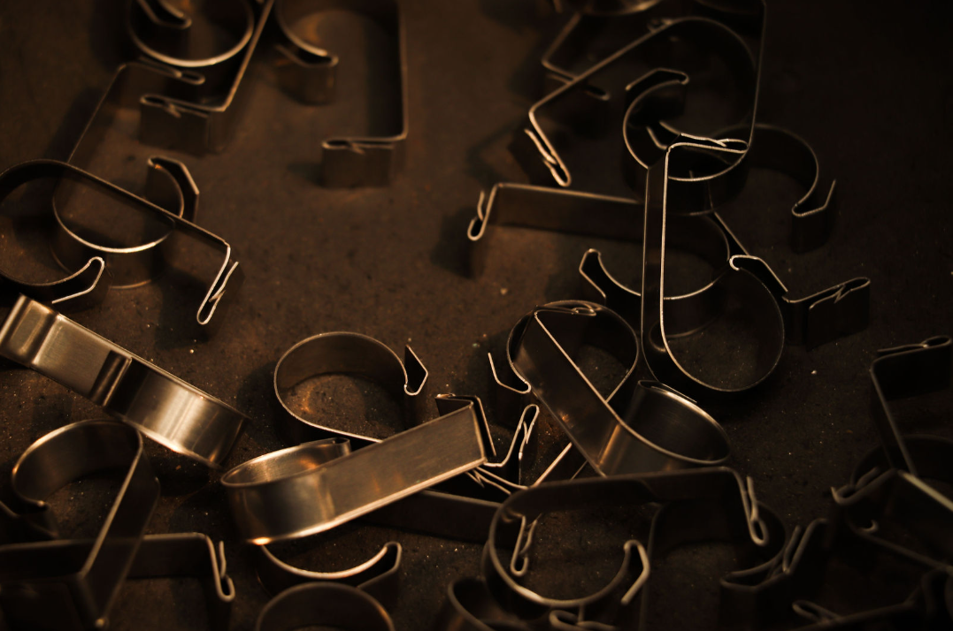 Materiales Clips y Fasteners